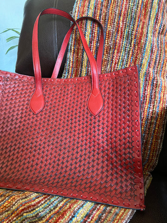 Garza handmade tooled leather purse Red Back