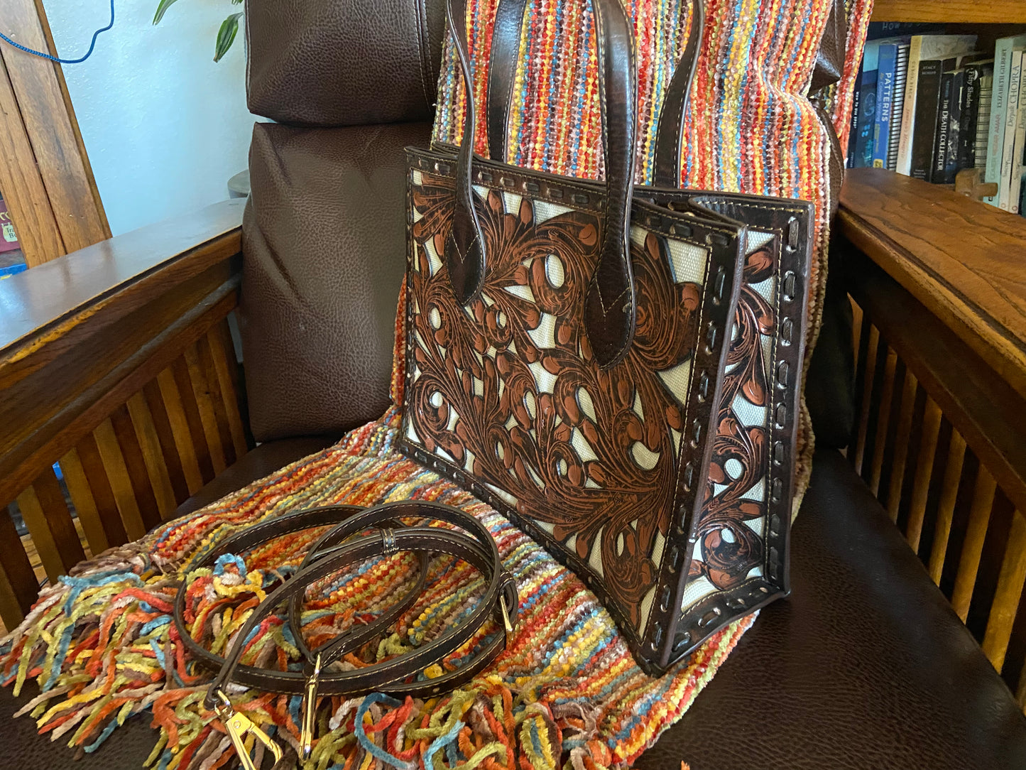 Navajo handmade tooled leather purse Brown Side